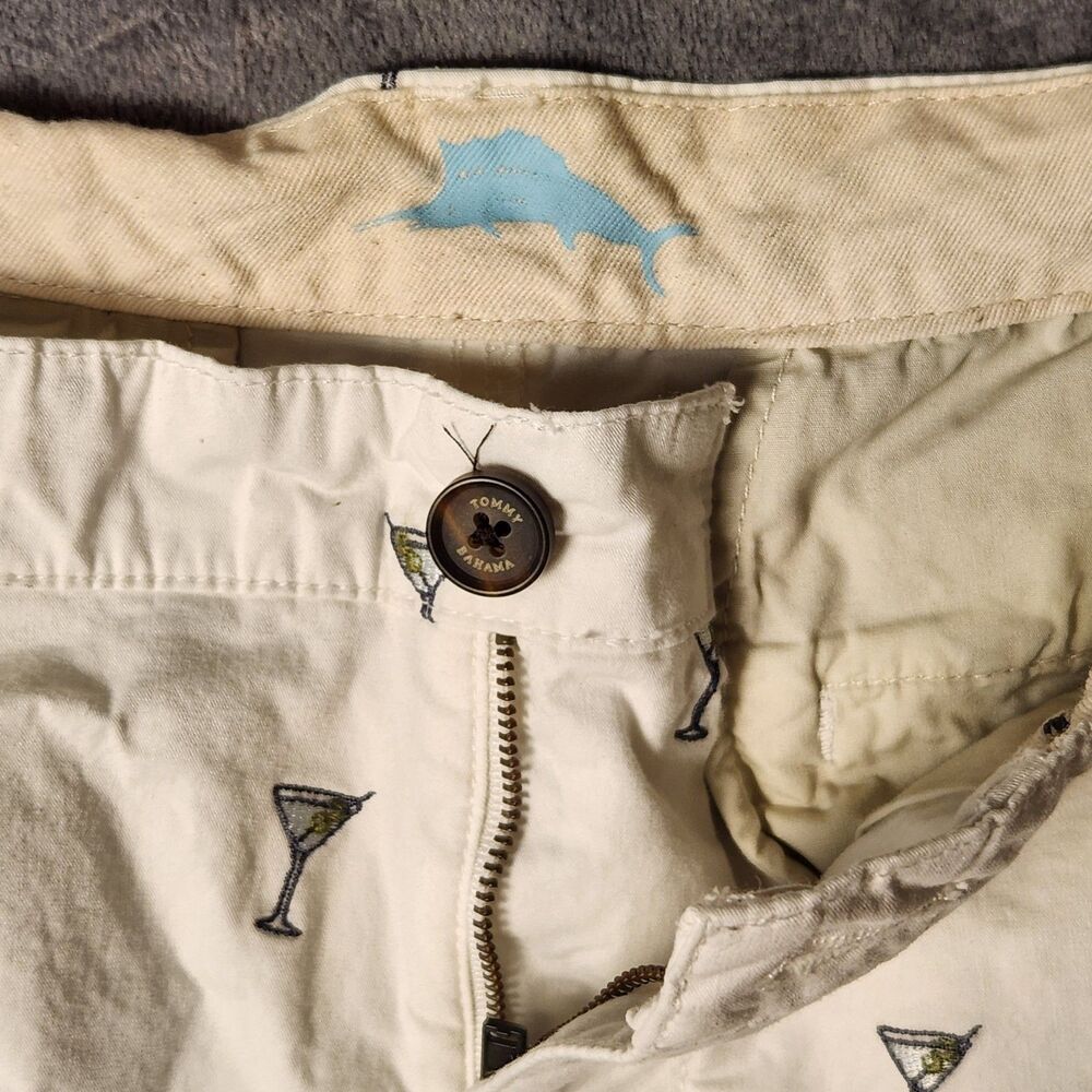 Tommy Bahama Mix Master Continental Mens Shorts 35 Martini Embroidered Cream - Picture 8 of 9
